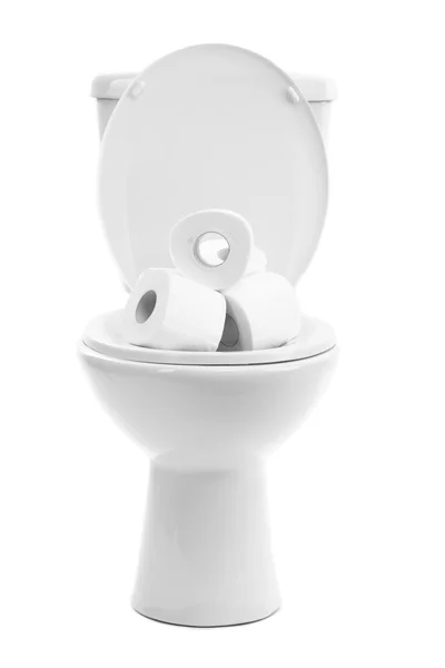 Mangkuk toilet putih dengan tisu toilet, terisolasi di atas putih — Stok Foto