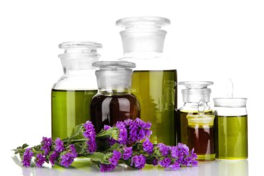 ilaç şişeleri üzerinde beyaz izole