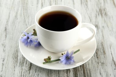 hindiba, ahşap zemin ile çay