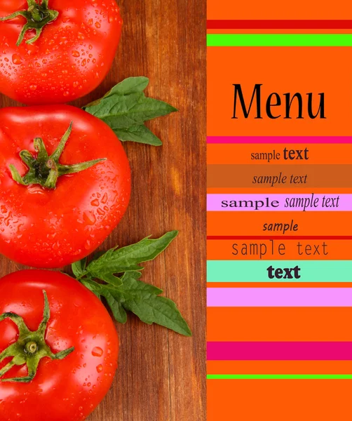 Fresh tomatoes on wooden background — Stock Photo, Image