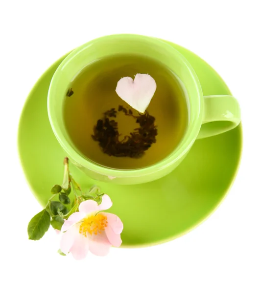 Xícara de chá de ervas com flor de rosa do quadril, isolado em branco — Fotografia de Stock