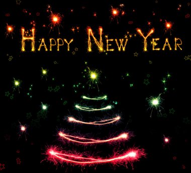 siyah arka plan üzerine parlak Noel ağacı