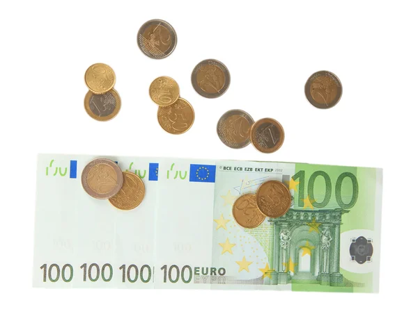 Banknoty euro i eurocentów na białym tle — Zdjęcie stockowe