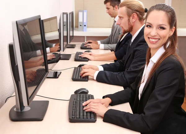 Negócio no local de trabalho — Fotografia de Stock