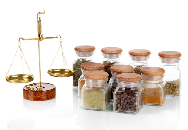 Försäljning av kryddor isolerad på vit — Stockfoto