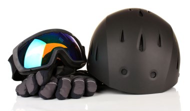 kış spor gözlük, kask ve üzerinde beyaz izole eldivenler