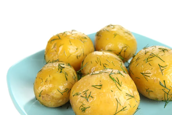 Vařené brambory na talíři izolovaných na bílém — Stock fotografie