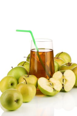yararlı elma suyu ile elma izole üzerinde beyaz çevresinde