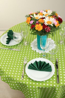 Kahvaltı için güzel Tablo ayarı