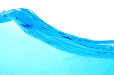 su dalgası üzerinde beyaz izole