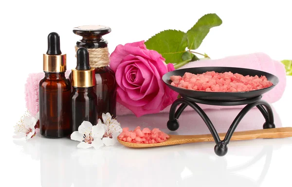 Samenstelling van de spa met aroma oliën geïsoleerd op wit — Stockfoto