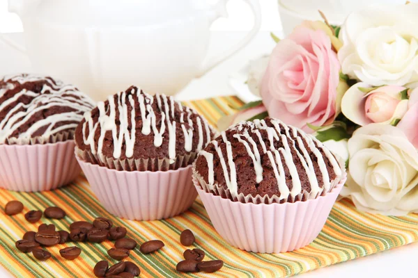 Édes csokoládé cupcakes közelről — Stock Fotó