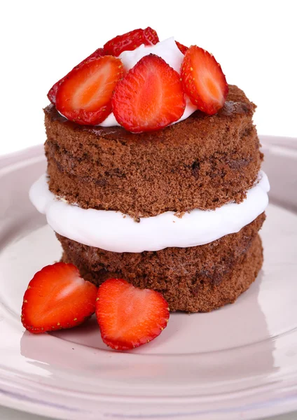 Chocolate cake with strawberry isolated on white — Stock Photo, Image