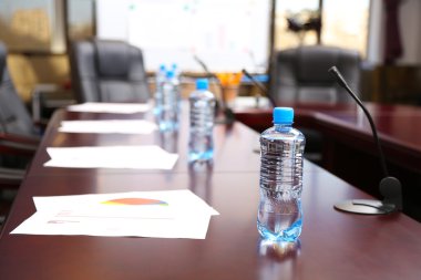 Boş konferans odasının içi