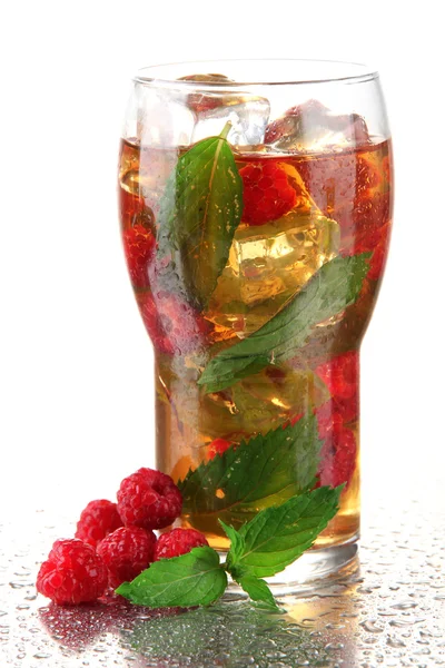 Iced tea with raspberries and mint isolated on white — Stock Photo, Image