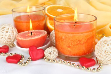 romantik yanan mumlar yakın çekim