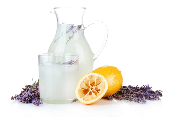 Limonada de lavanda, isolada sobre branco — Fotografia de Stock