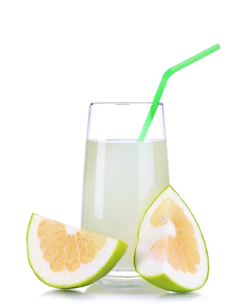 Läckra sötnos juice i glas och sötnosar bredvid det isolerade på vit — Stockfoto