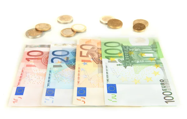 Banknoty euro i eurocentów na białym tle — Zdjęcie stockowe
