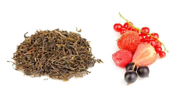 Té seco de bayas aislado en blanco — Foto de Stock