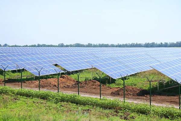 Solar panels, outside — Stock Photo, Image