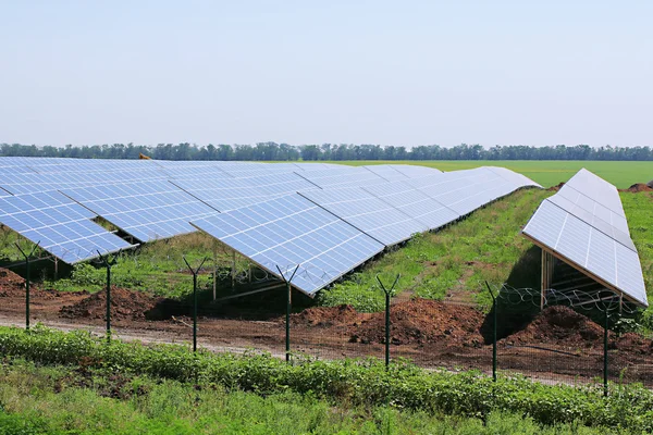 Paneles solares, exterior — Foto de Stock