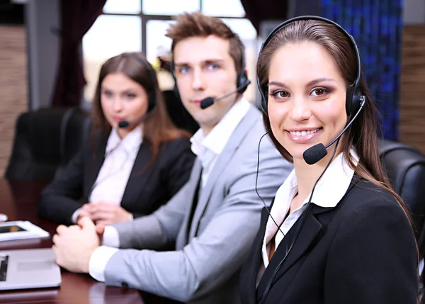 Call center operators at wor — Stock Photo, Image