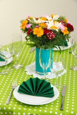 Kahvaltı için güzel Tablo ayarı