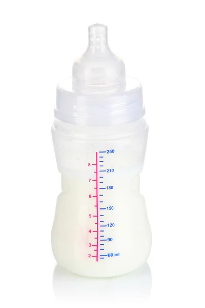 Fles voor melk formule geïsoleerd op wit — Stockfoto