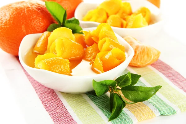 Dżem pomarańczowy z zapałem i mandarynki, z bliska — Zdjęcie stockowe