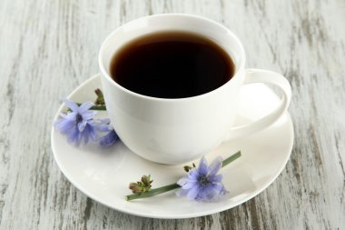 hindiba, ahşap zemin ile çay