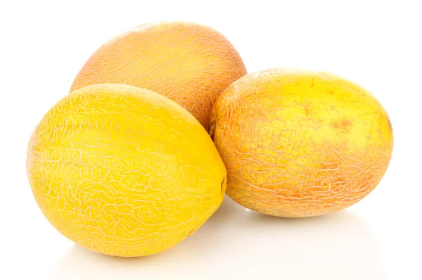 Meloni maturi isolati su bianco — Foto Stock