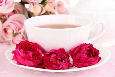 Gül çayı yakın çekim