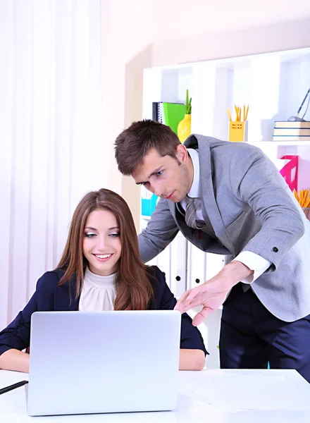 Business colleagues working together in office — Stock Photo, Image