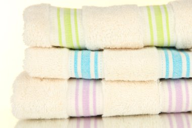 beyaz izole banyo havlusu