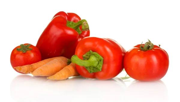 Verduras rojas aisladas en blanco — Foto de Stock