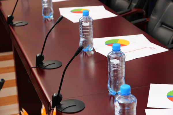 Sala de reuniones en el centro de oficinas —  Fotos de Stock