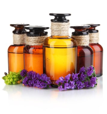 ilaç şişeleri üzerinde beyaz izole