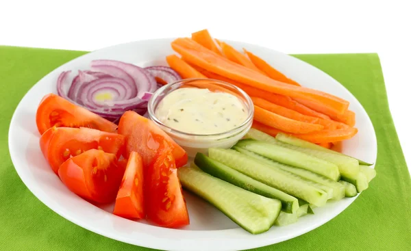 Bâtonnets de légumes crus assortis dans une assiette close up — Photo