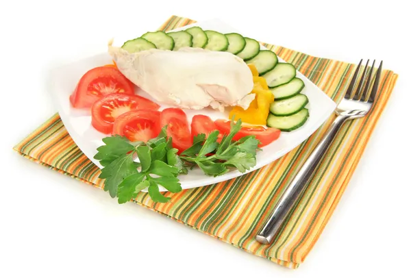 Főtt csirkemell zöldségekkel tányéron közelről — Stock Fotó