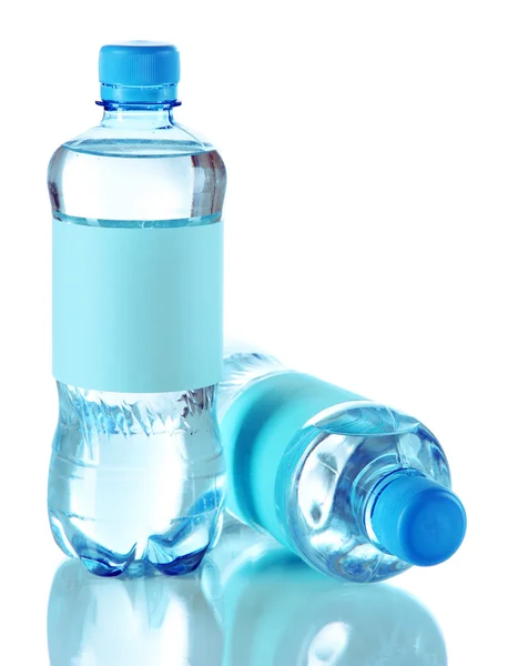 Láhve vody izolované na bílém — Stock fotografie