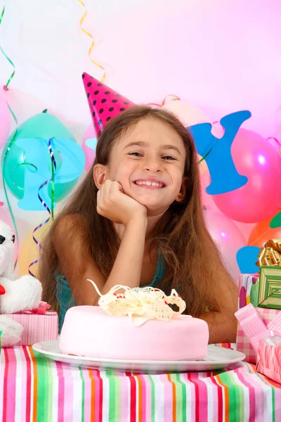 Little beautiful girl celebrate her birthday — Stock Photo, Image