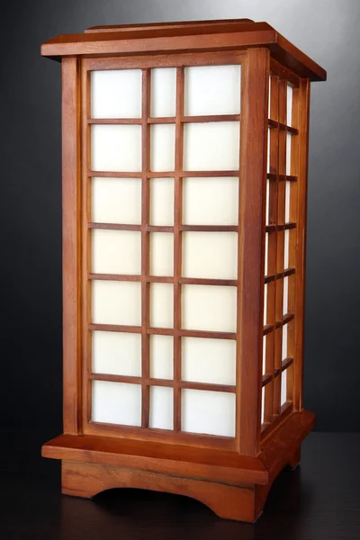 Japoński lampkę na szarym tle — Zdjęcie stockowe