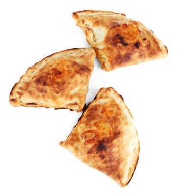 pizza calzones üzerinde beyaz izole