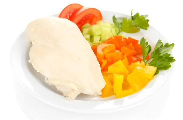 ゆで鶏の胸肉と野菜のプレートにクローズ アップ — ストック写真