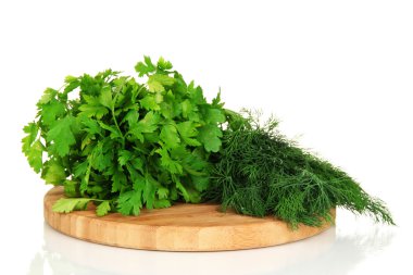 ahşap kesme tahtası üzerinde beyaz izole üzerinde yararlı otlar