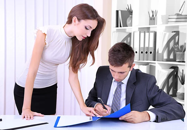 Business colleagues working together in office — Stock Photo, Image