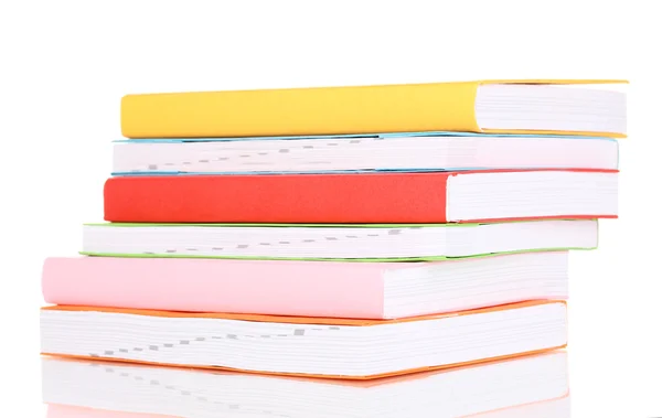 Stoh knih vícebarevné izolovaných na bílém — Stock fotografie