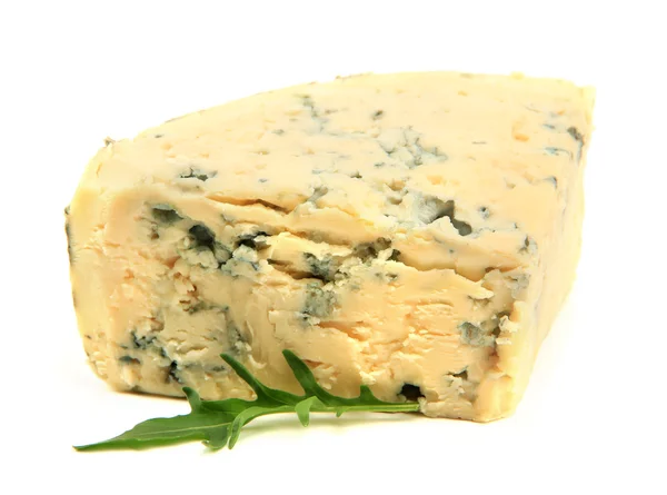 Νόστιμο μπλε τυρί, που απομονώνονται σε λευκό — Φωτογραφία Αρχείου