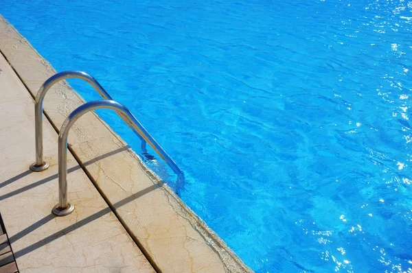 Swimming pool with stairs — Stock Photo, Image